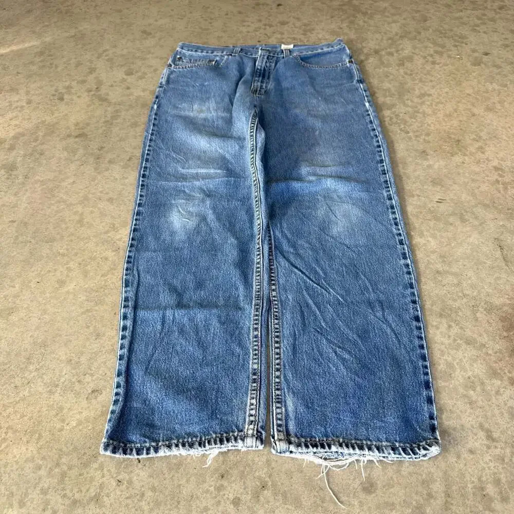 Vintage 90’s Levi's 550 Relaxed Fit Made in USA Denim Jeans